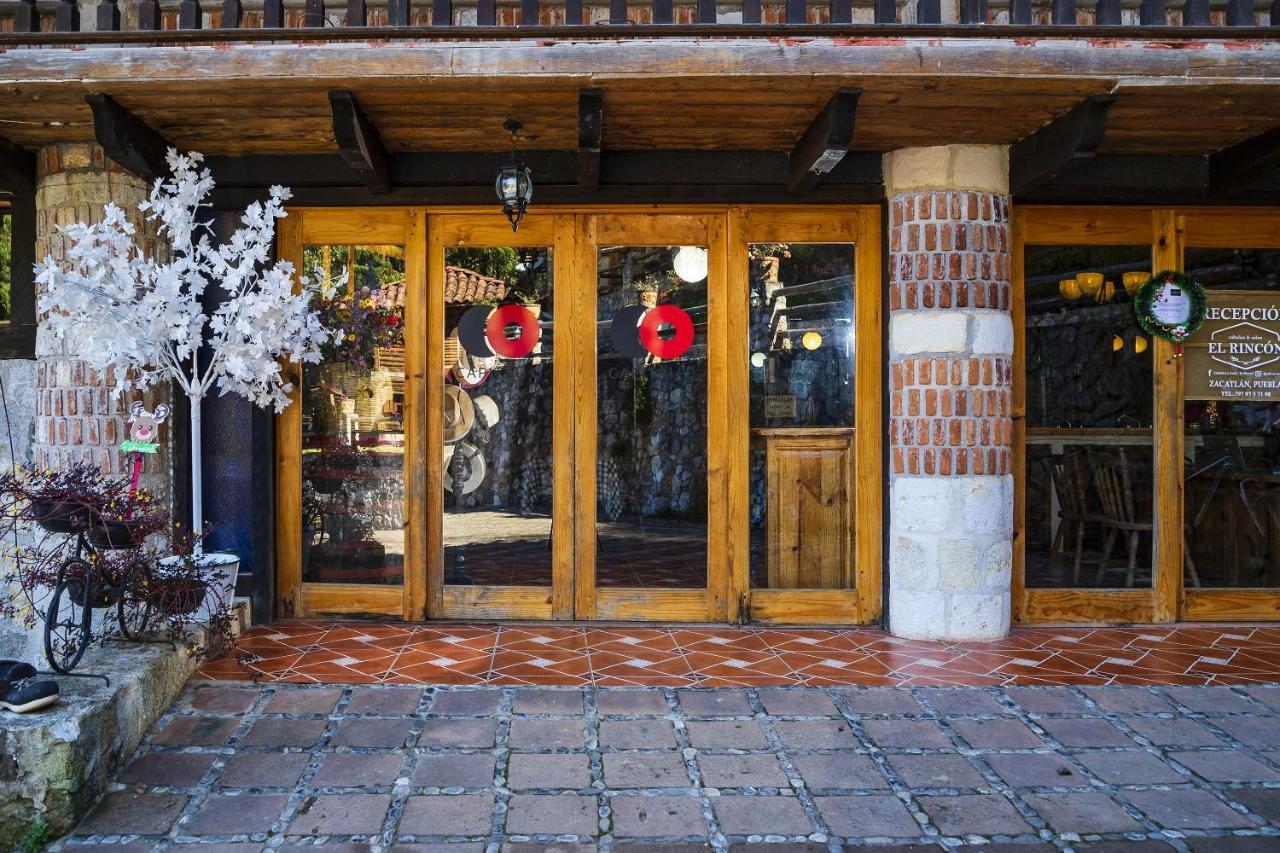 Capital O Cabanas Y Hotel El Rincon Сакатлан Экстерьер фото