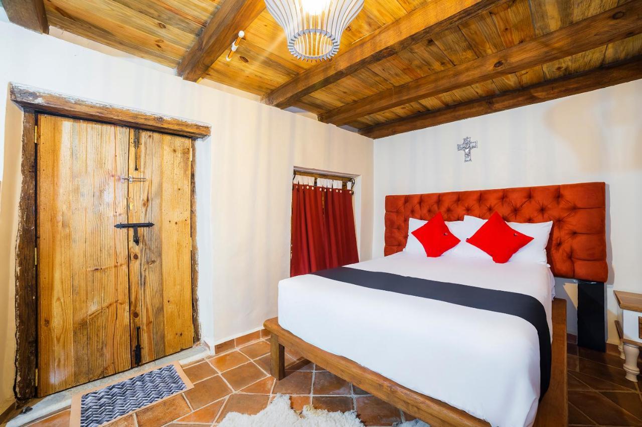Capital O Cabanas Y Hotel El Rincon Сакатлан Экстерьер фото